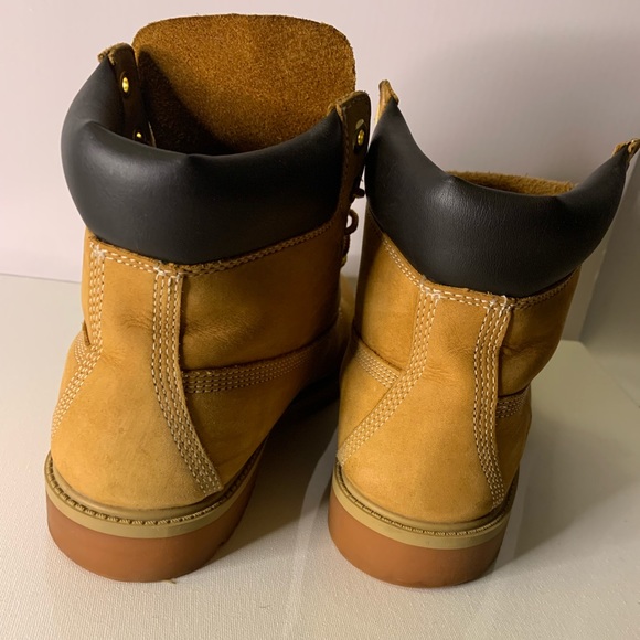 Timberland Boots - Picture 6 of 8